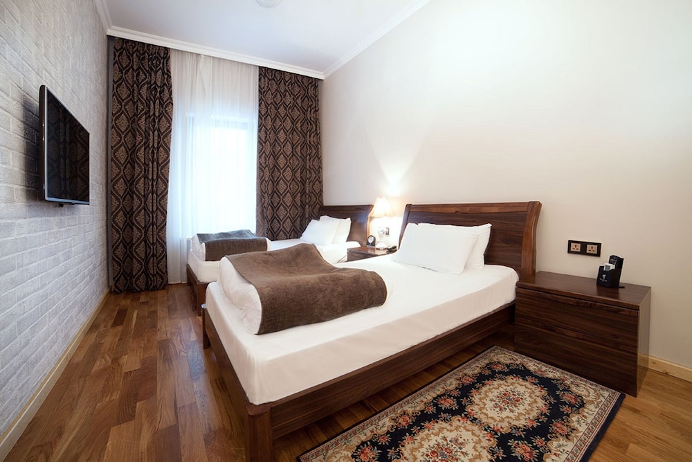 Standard Twin Room photo 2