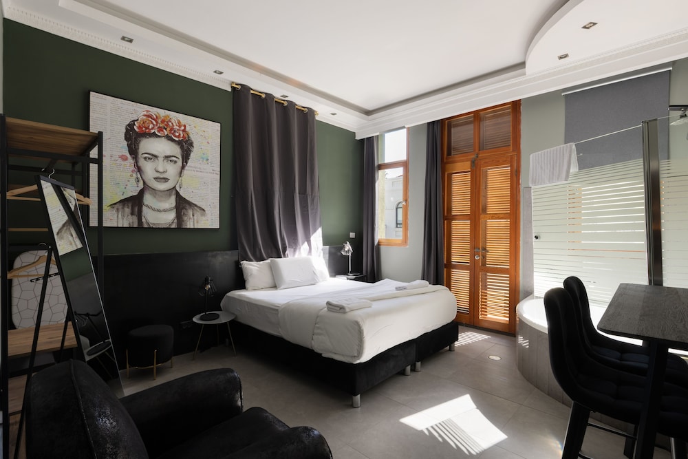 Superior Suite, Balcony photo 1