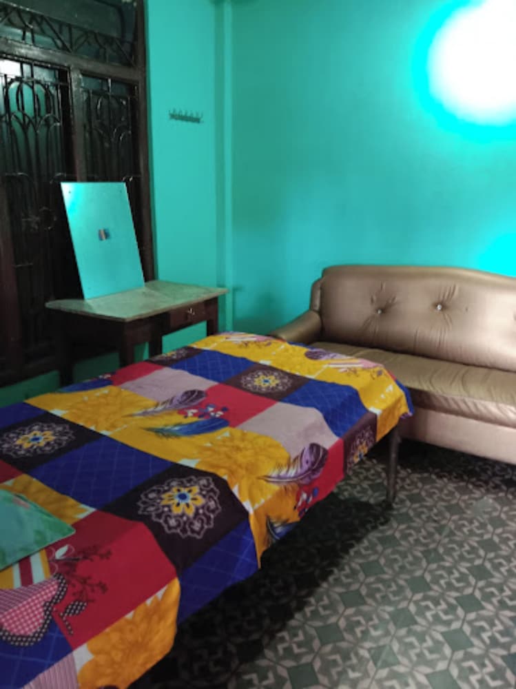 Deluxe Single Room photo 3