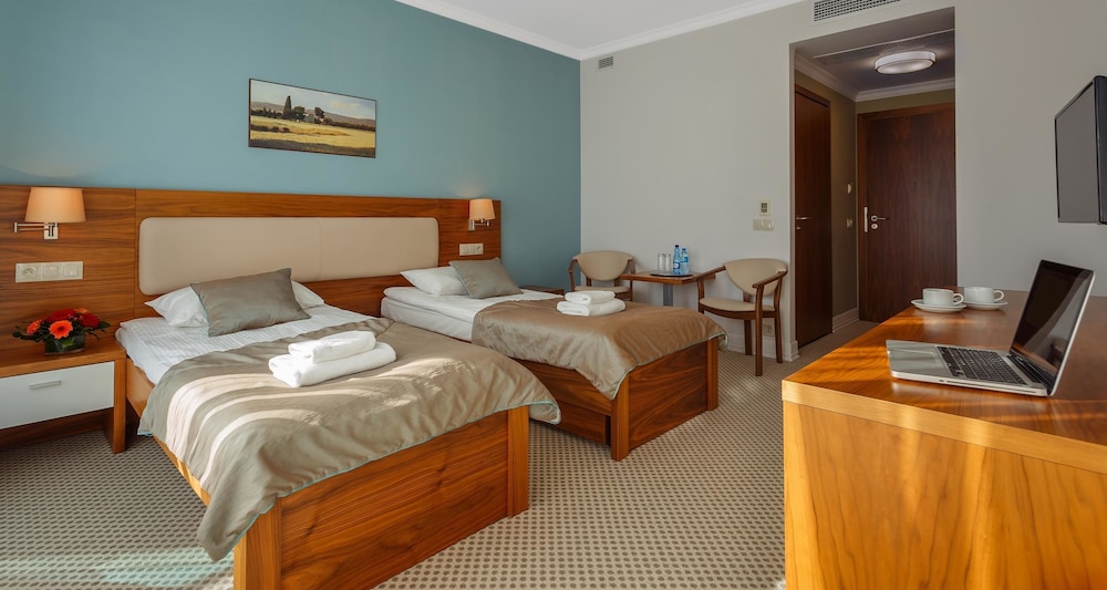 Standard Room, 2 Twin Beds, Non Smoking, Balcony