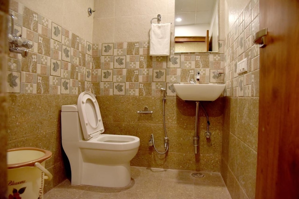 Classic Double Room - Photo 3