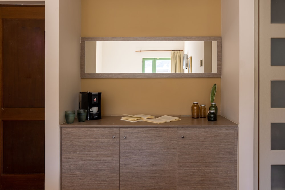 Suite (AD) - Photo 7
