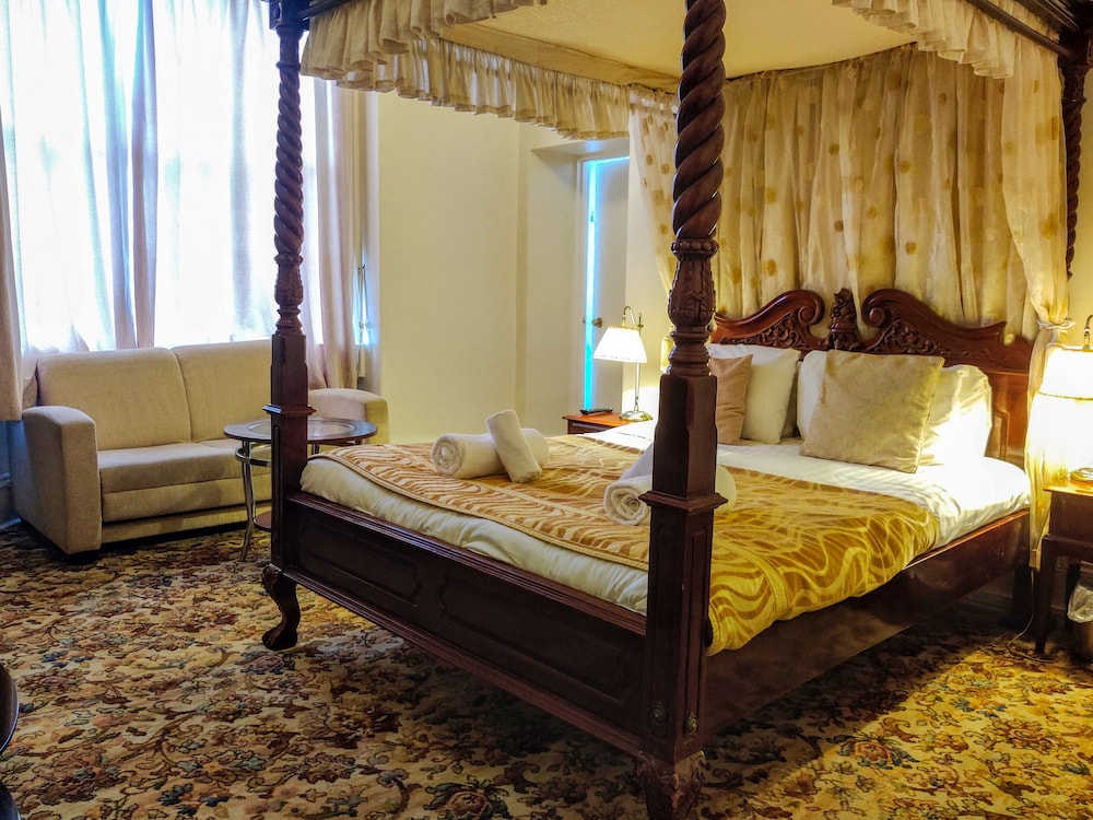 Superior Double Room, 1 Double Bed (Four Poster Bed) - Photo 6