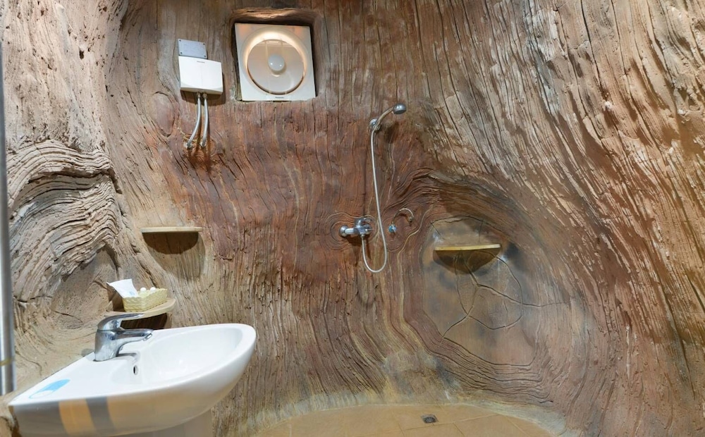 Cave Room photo 3