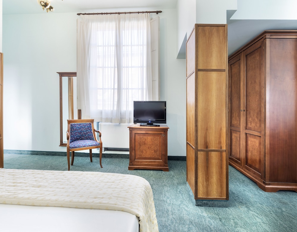 Comfort Double or Twin Room photo 3