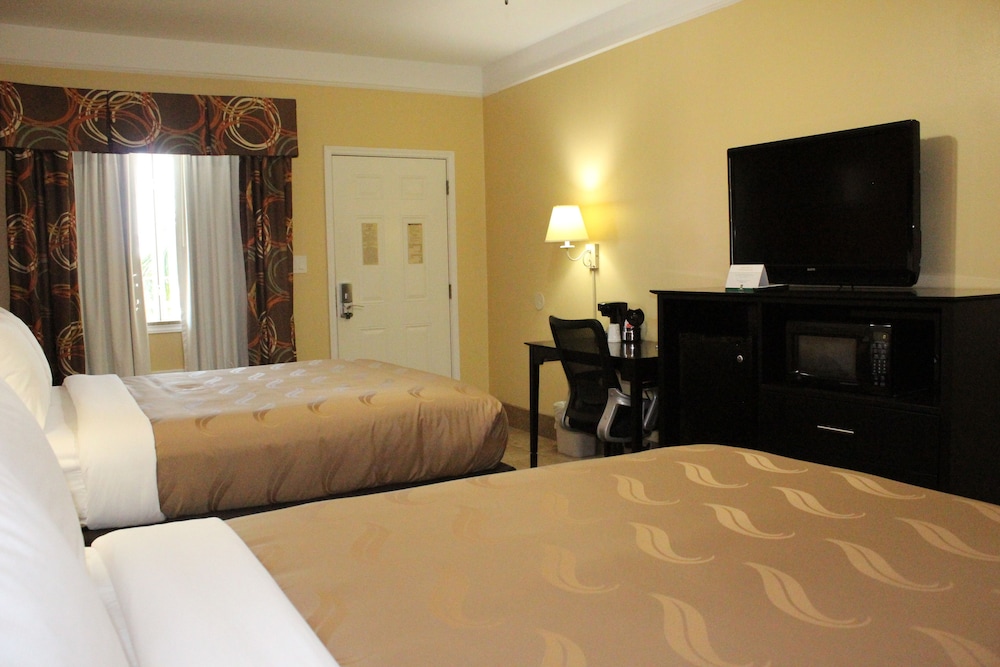 Efficiency, Room, 2 Queen Beds, Non Smoking - Photo 6