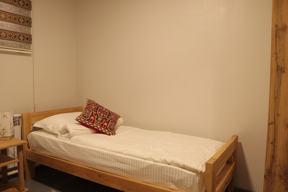 Classic Twin Room photo 3