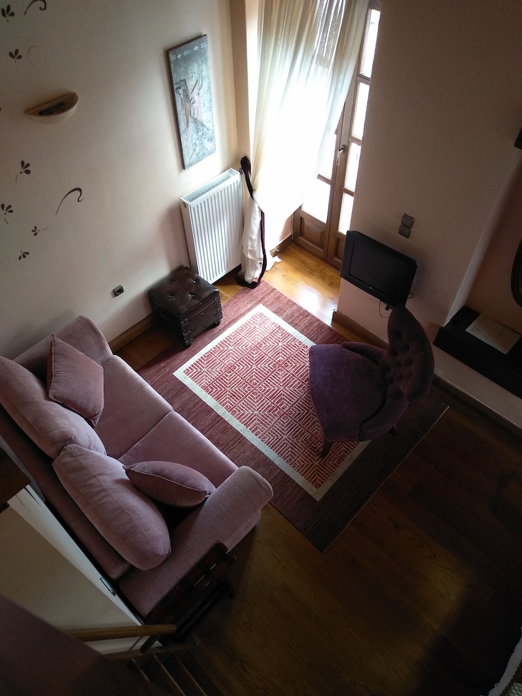 Deluxe Quadruple Room photo 3
