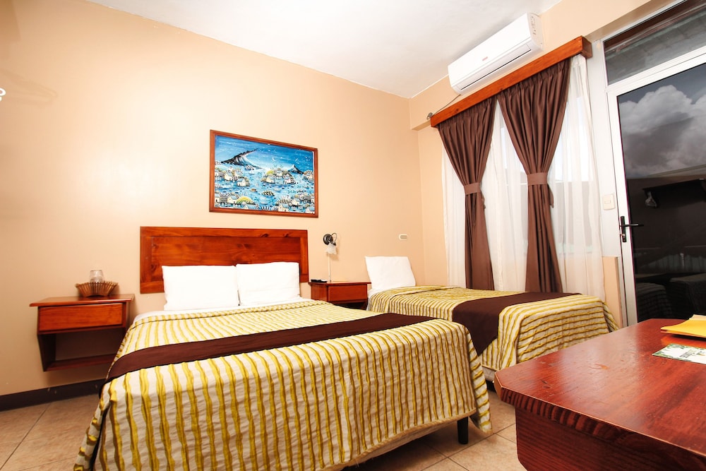 Standard Double Room with Balcony photo 3
