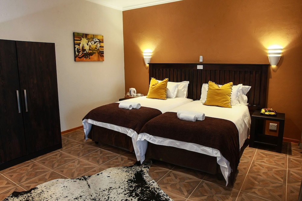 Comfort Room (Twin Rooms) photo 2