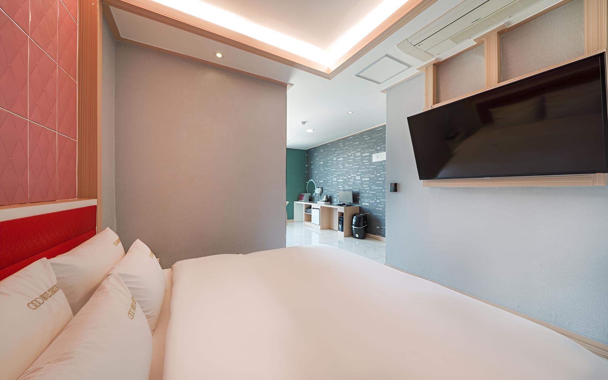 Room (Special European Ocean View) - Photo 5