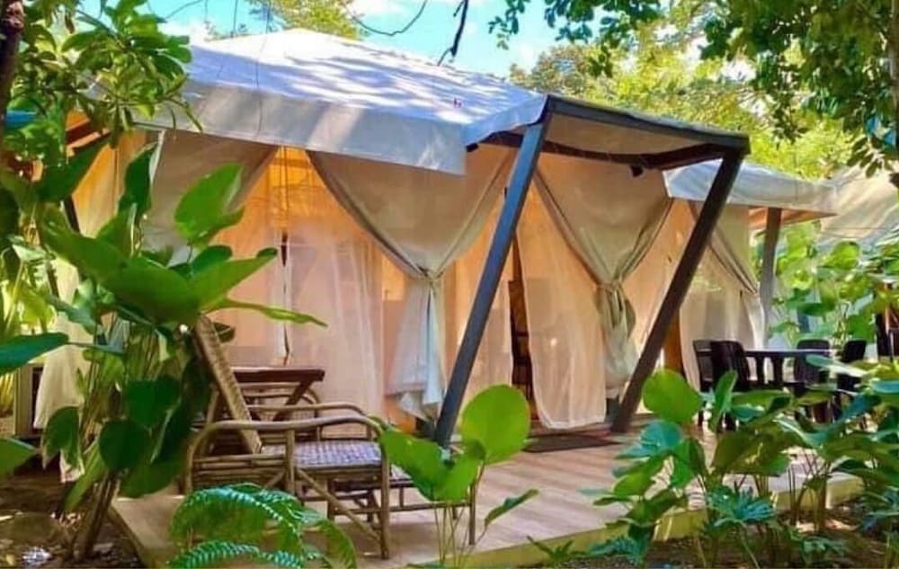 Family Glamping Tent - Photo 4