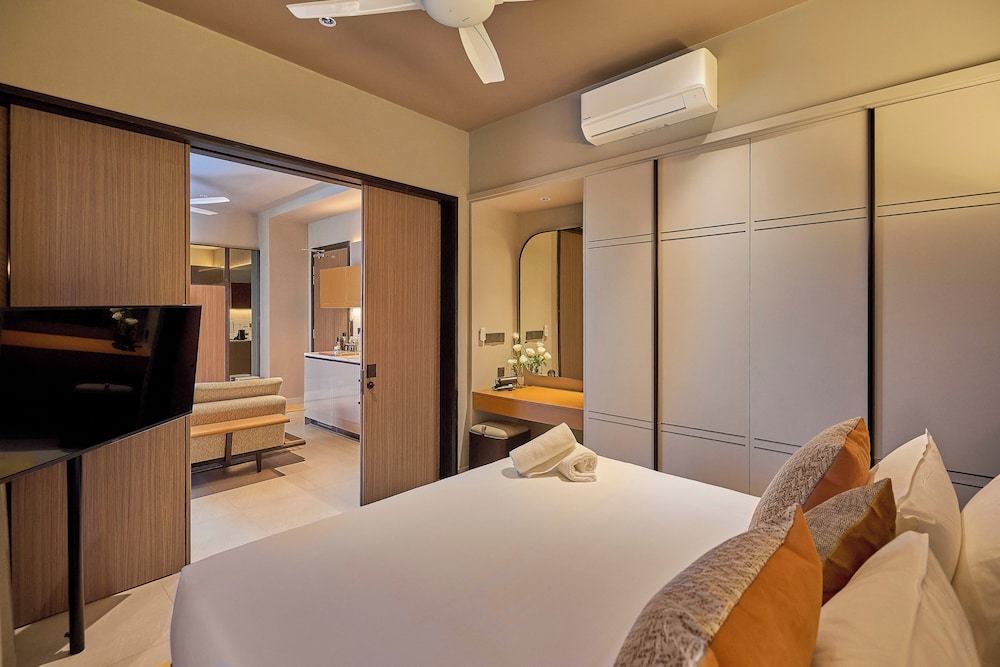 Studio Suite, Mountain View