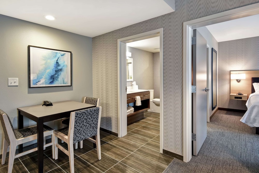 Suite, 1 Bedroom, Non Smoking photo 2