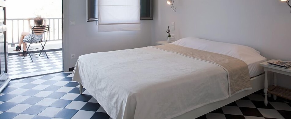 Standard Room - Photo 7