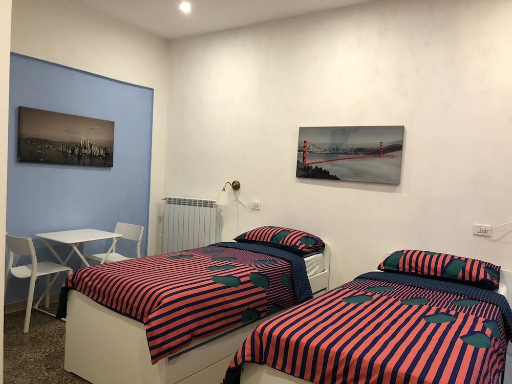 Triple Room, Shared Bathroom
