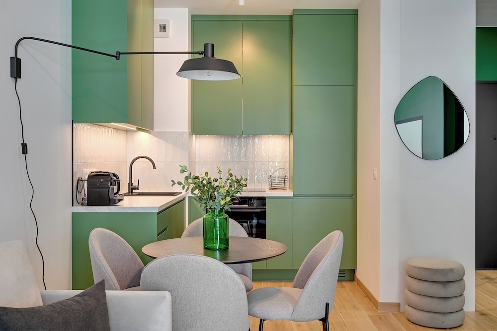 Apartment with Sea View - Photo 7