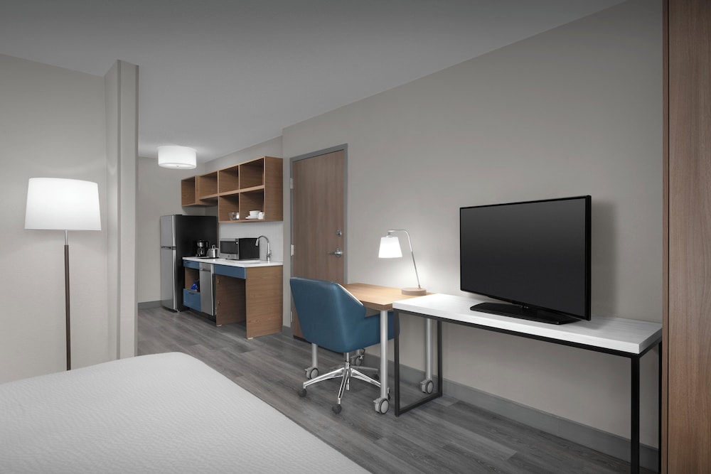 Studio Suite, 2 Queen Beds, Accessible (Communications, Accessible Shower) - Photo 5