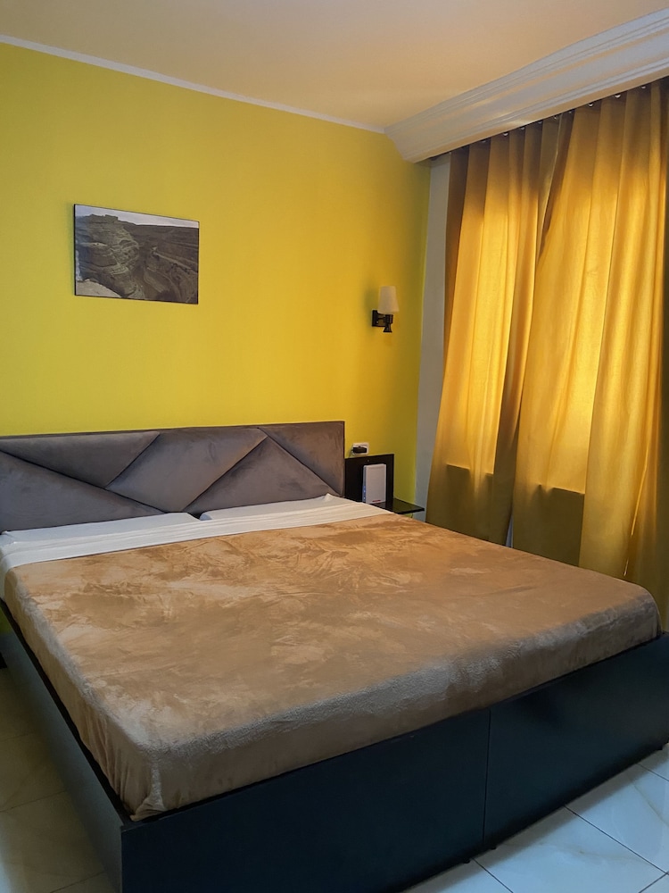 Quarto Duplo Standard