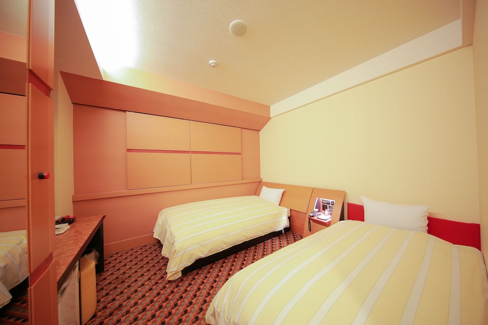 Twin Room, photo 7