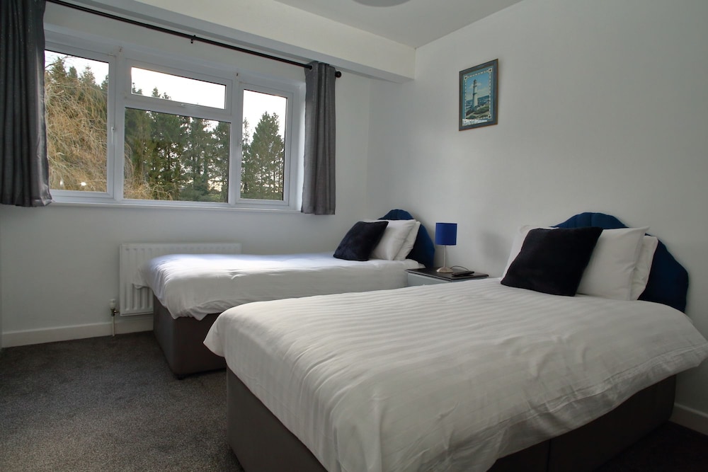 Twin Room - Photo 3