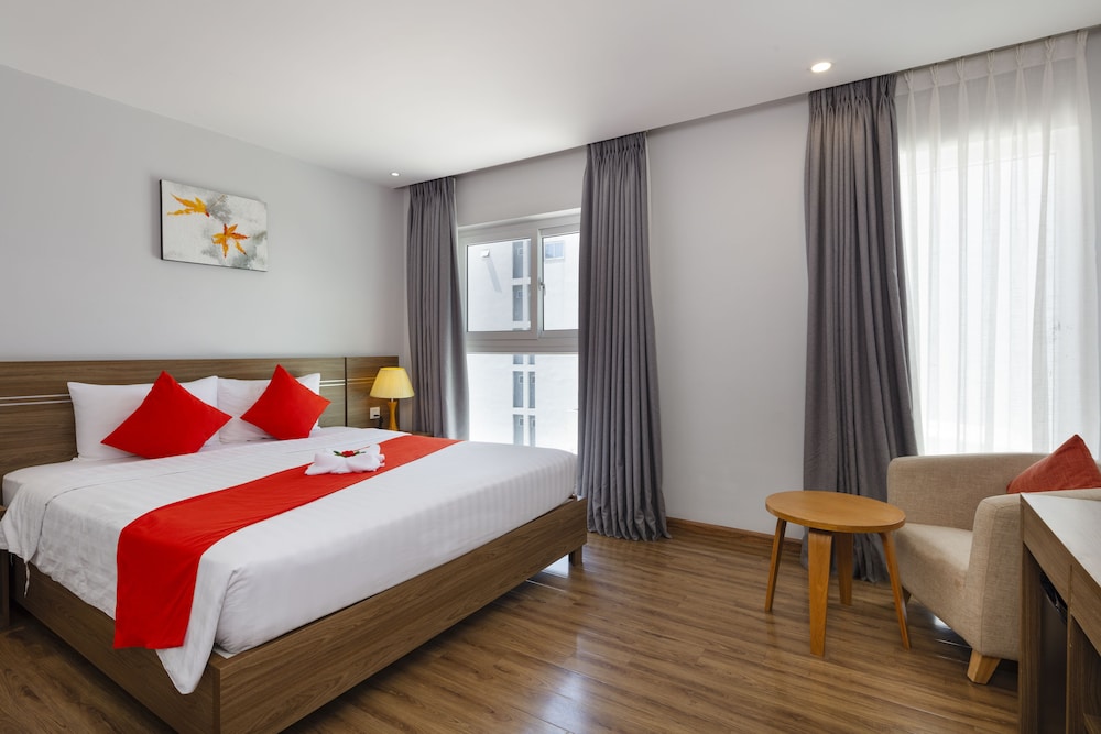 Superior Double or Twin Room, City View photo 1