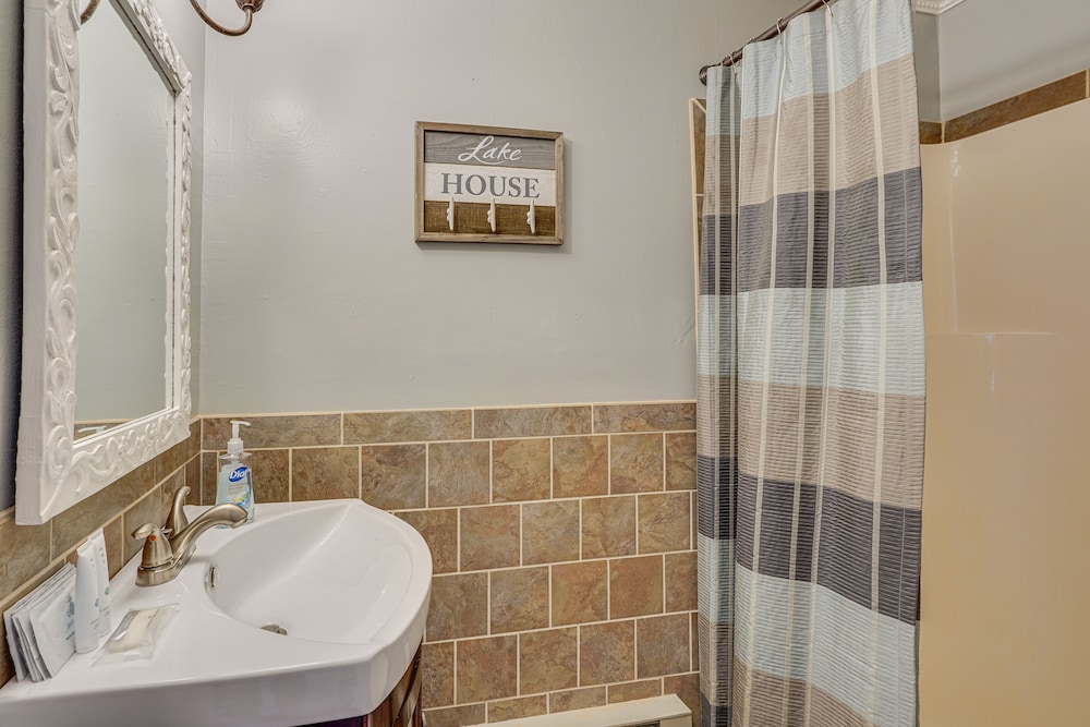 House (2 Bedrooms) photo 3