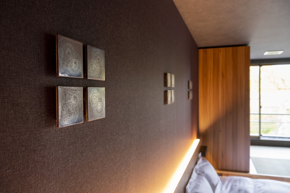 Panoramic Quadruple Room photo 2