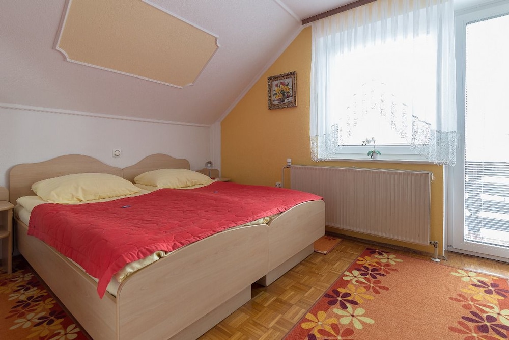 Classic Double or Twin Room photo 2