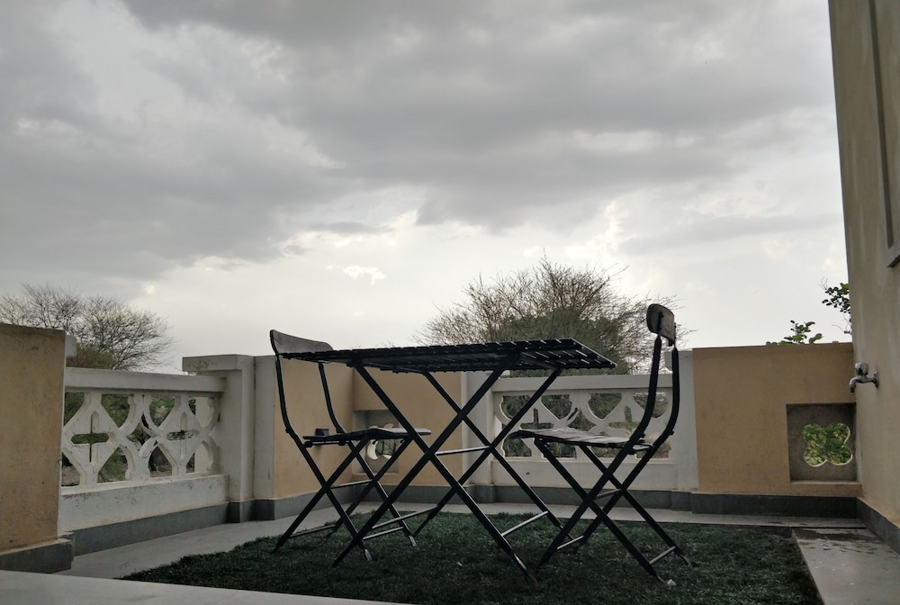 Room with  Terrace Sit-out photo 3