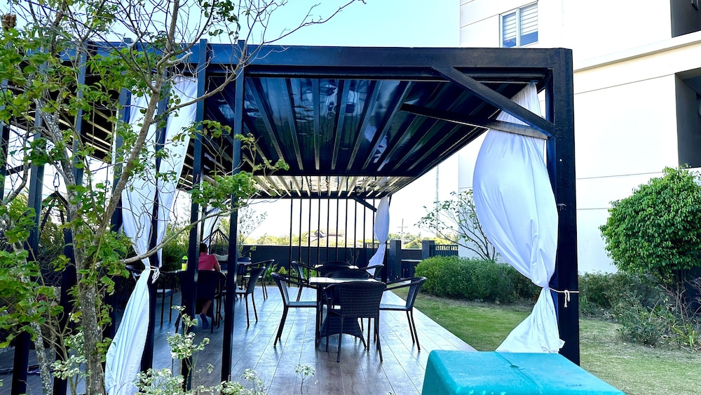 Luxury Apartment photo 2