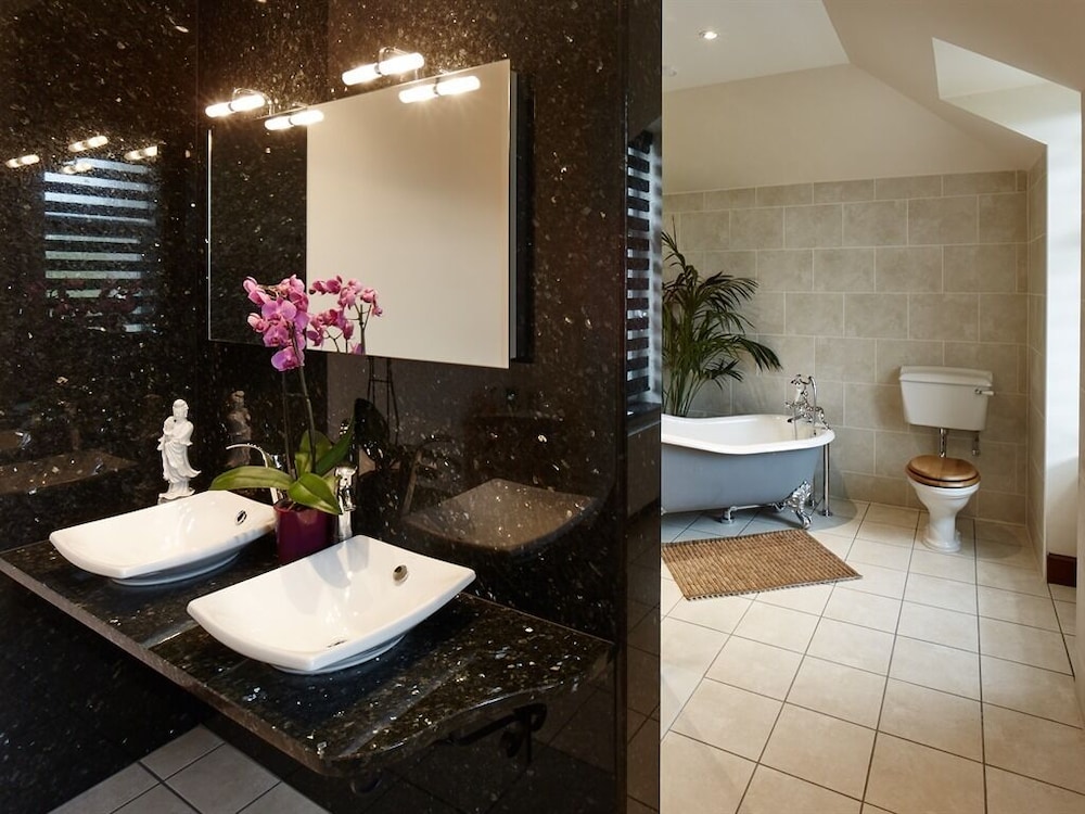 Luxury Double Room, Ensuite photo 2