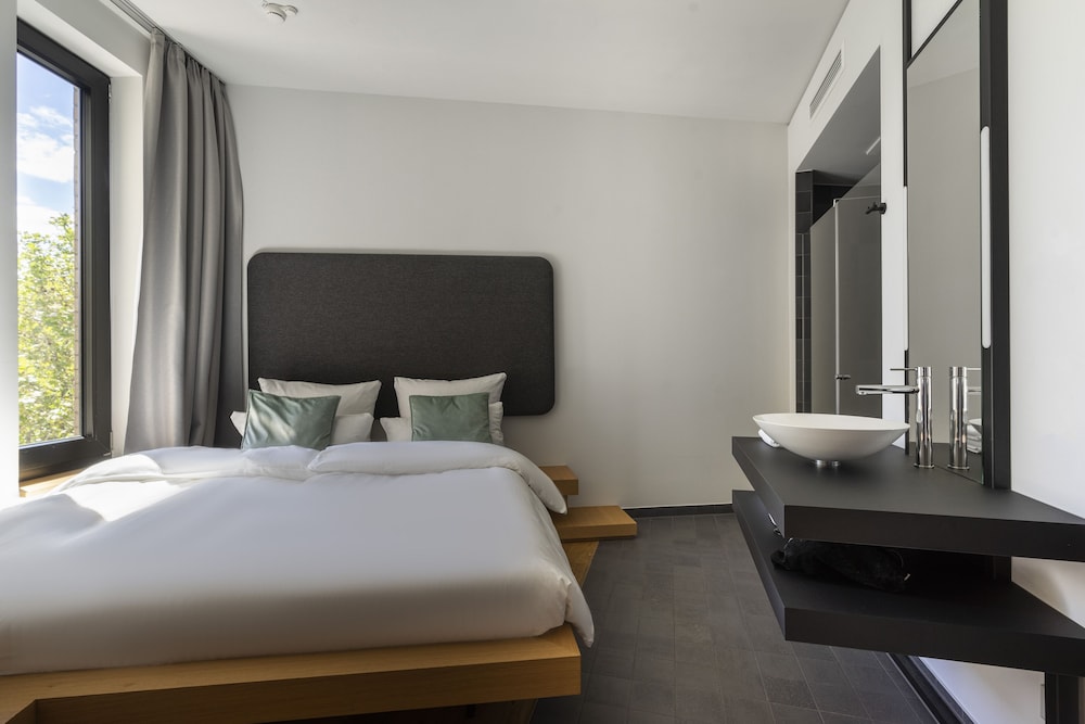 Large Studio, Kitchenette, Sofa Bed photo 3