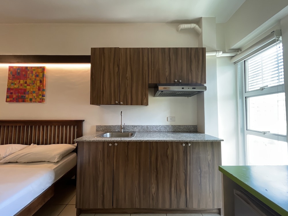Deluxe Room - Photo 5