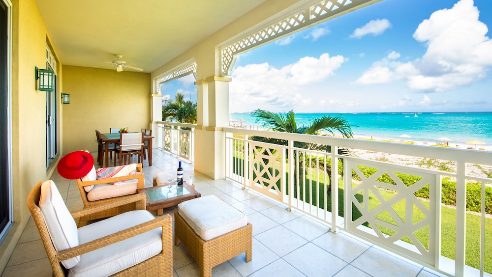 Suite, 2 Bedrooms, Oceanfront - Photo 9