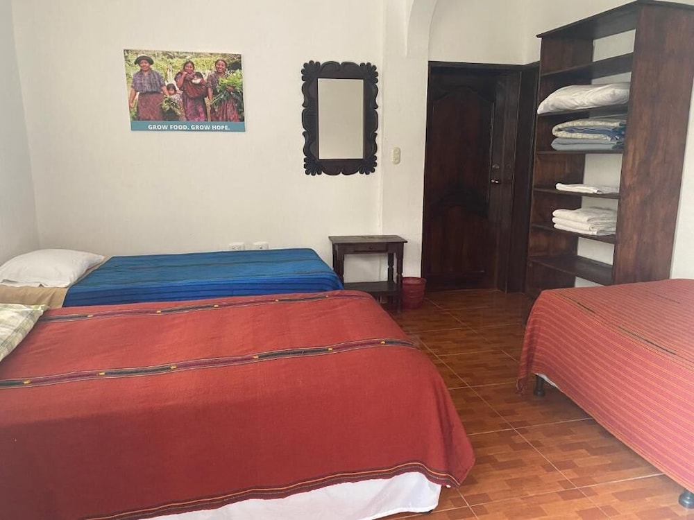 Classic Triple Room, 3 Twin Beds, Non Smoking photo 1