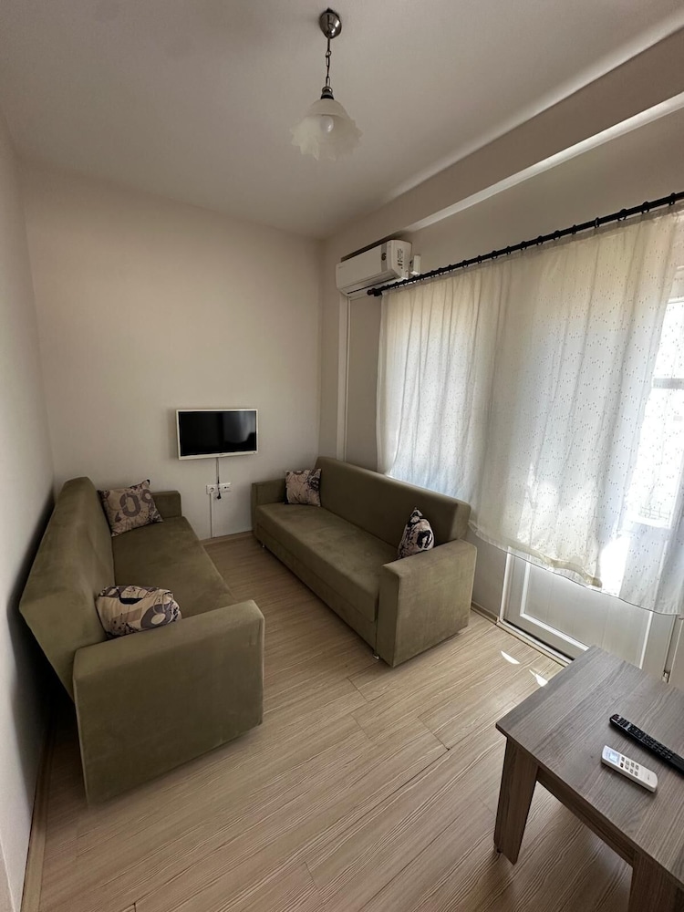 Economy Apartment photo 1