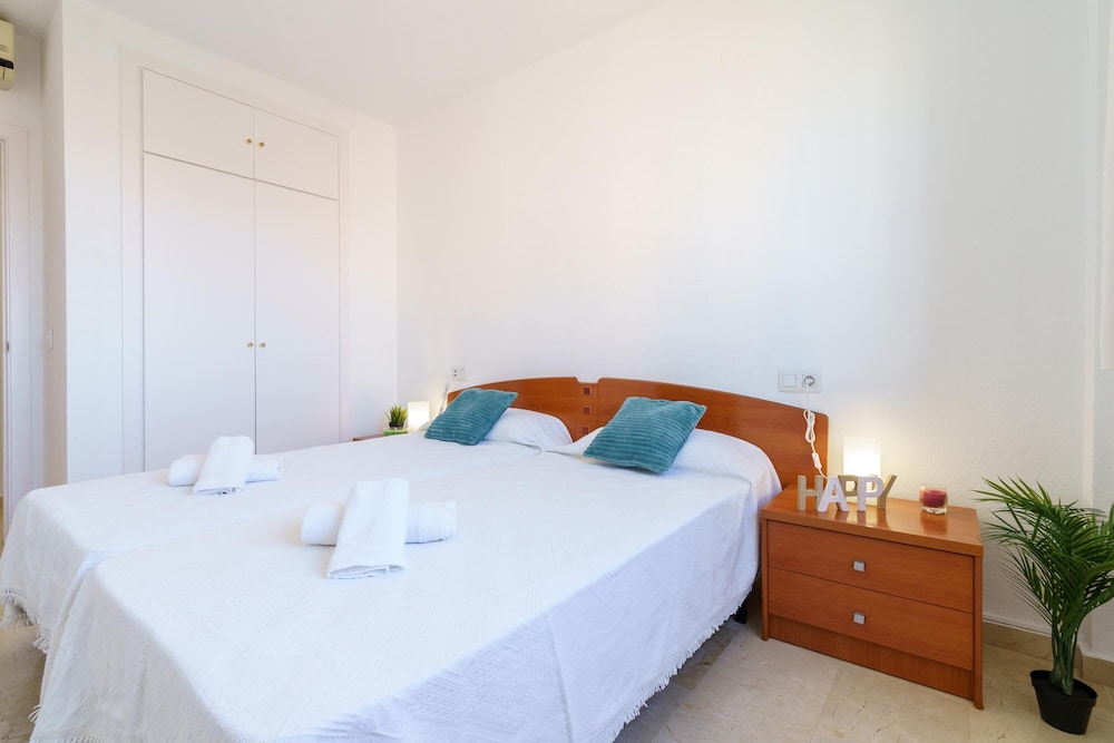 Apartamento Estándar, 2 Habitaciones, 2 Baños (La Paloma con Piscina)