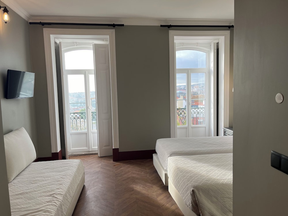 Deluxe Quadruple Room photo 2