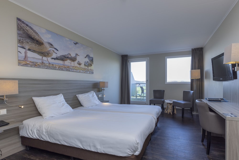 Comfort Double Room, Balcony - Photo 8