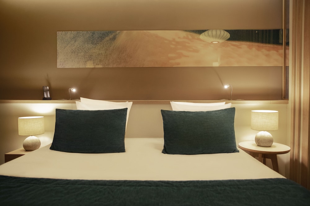 Deluxe Double Room - Photo 1