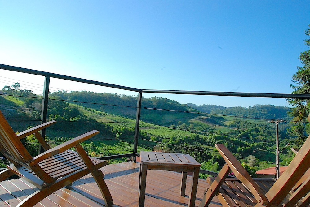 Villa photo 3