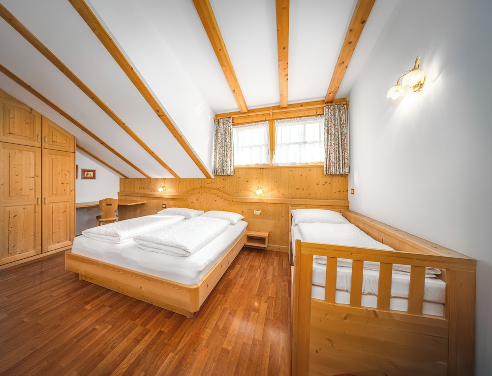 Family apartment tyrolean photo 2
