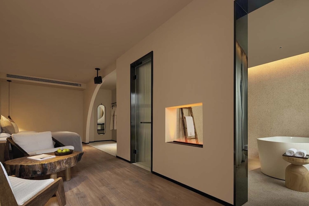 Exclusive Double Room, Garden View