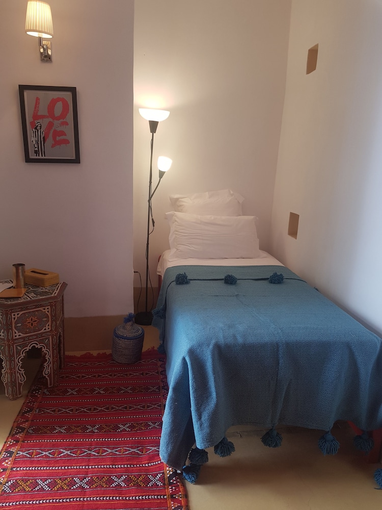 Single Room (The Aisha Single Room)