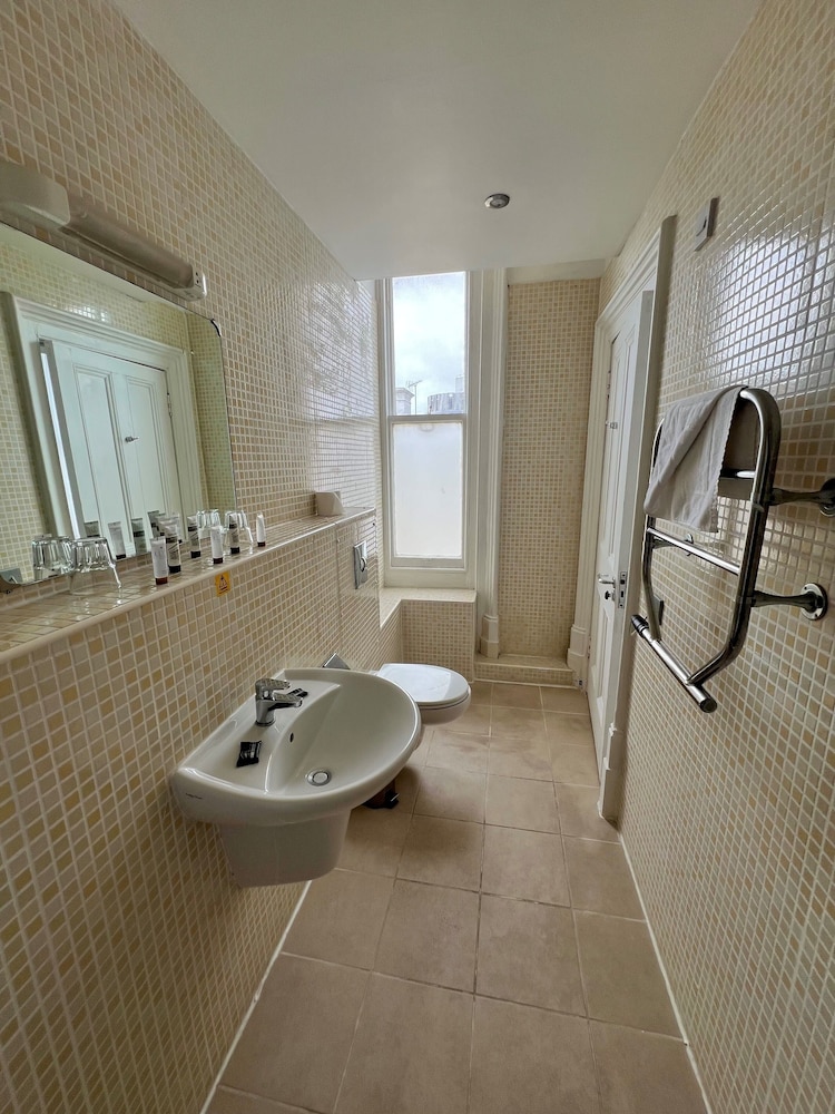 Twin Room, Sea View - Photo 4
