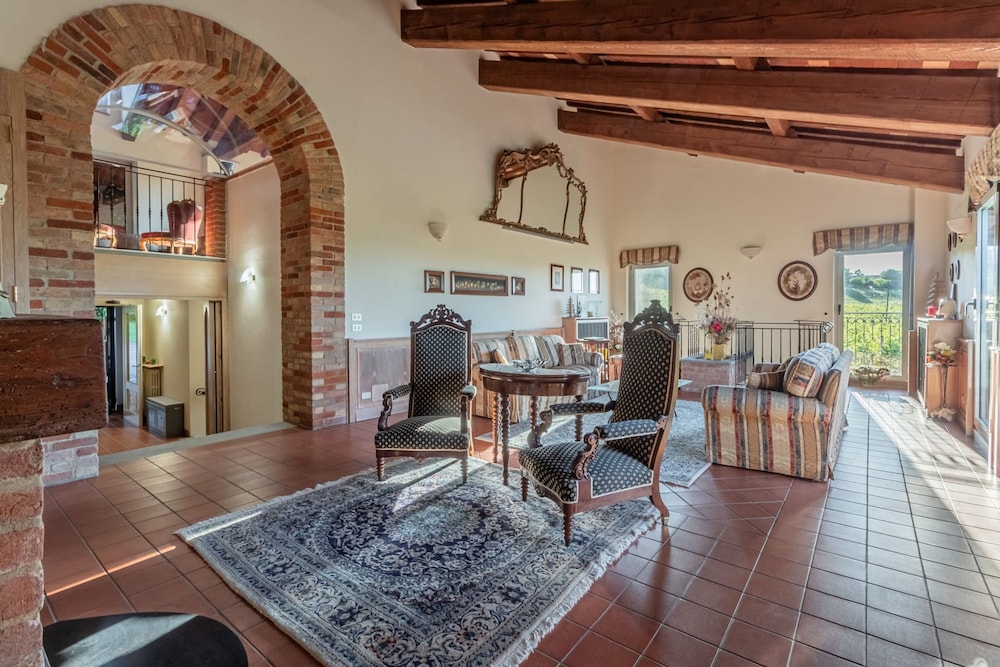 Antico Casale Vignale Stunning View and Pool, Billede 82