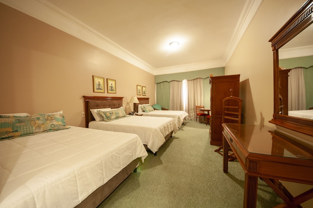 Junior Suite Queen - Photo 5