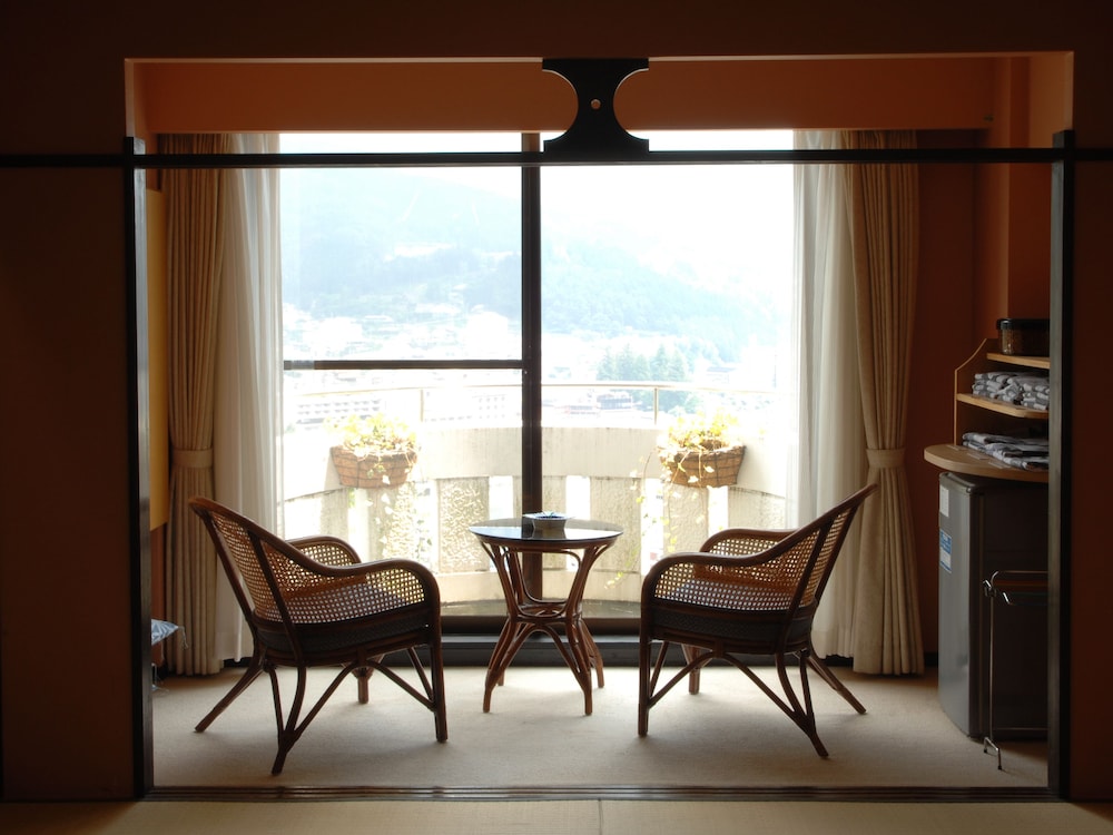 Traditional Japanese Style Room, High Floor Kaiseki Dinner In-room dining (Adult Only) photo 2