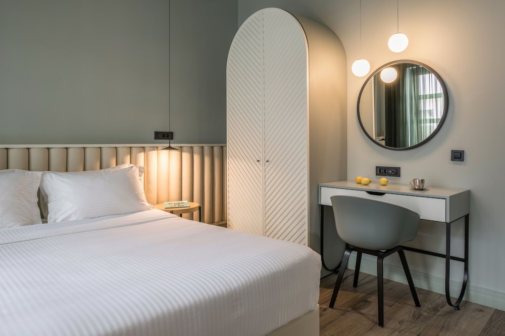 Deluxe Double Room, Balcony photo 1